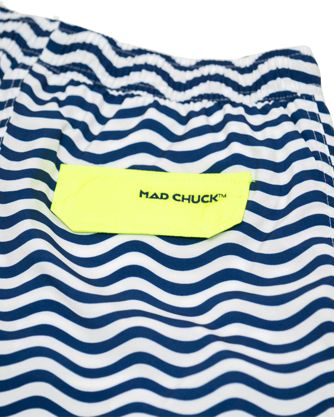 WAVES VOLLEY - Mad Chuck™